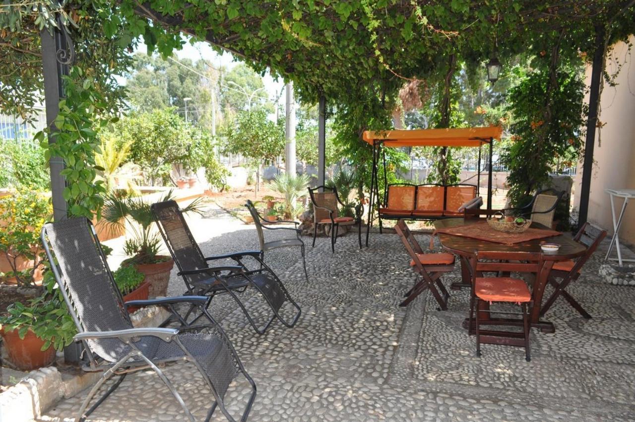 Villa Faro a pochi passi dalla spiaggia San Vito Lo Capo Esterno foto